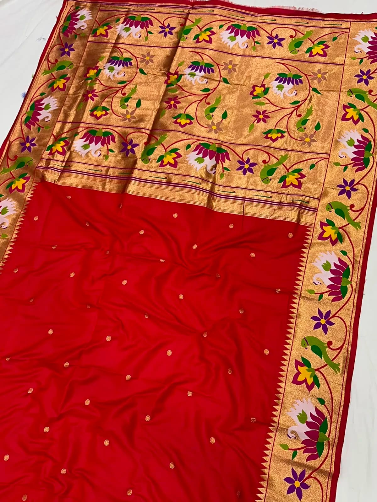 Rajhauns Paithani Saree - Red