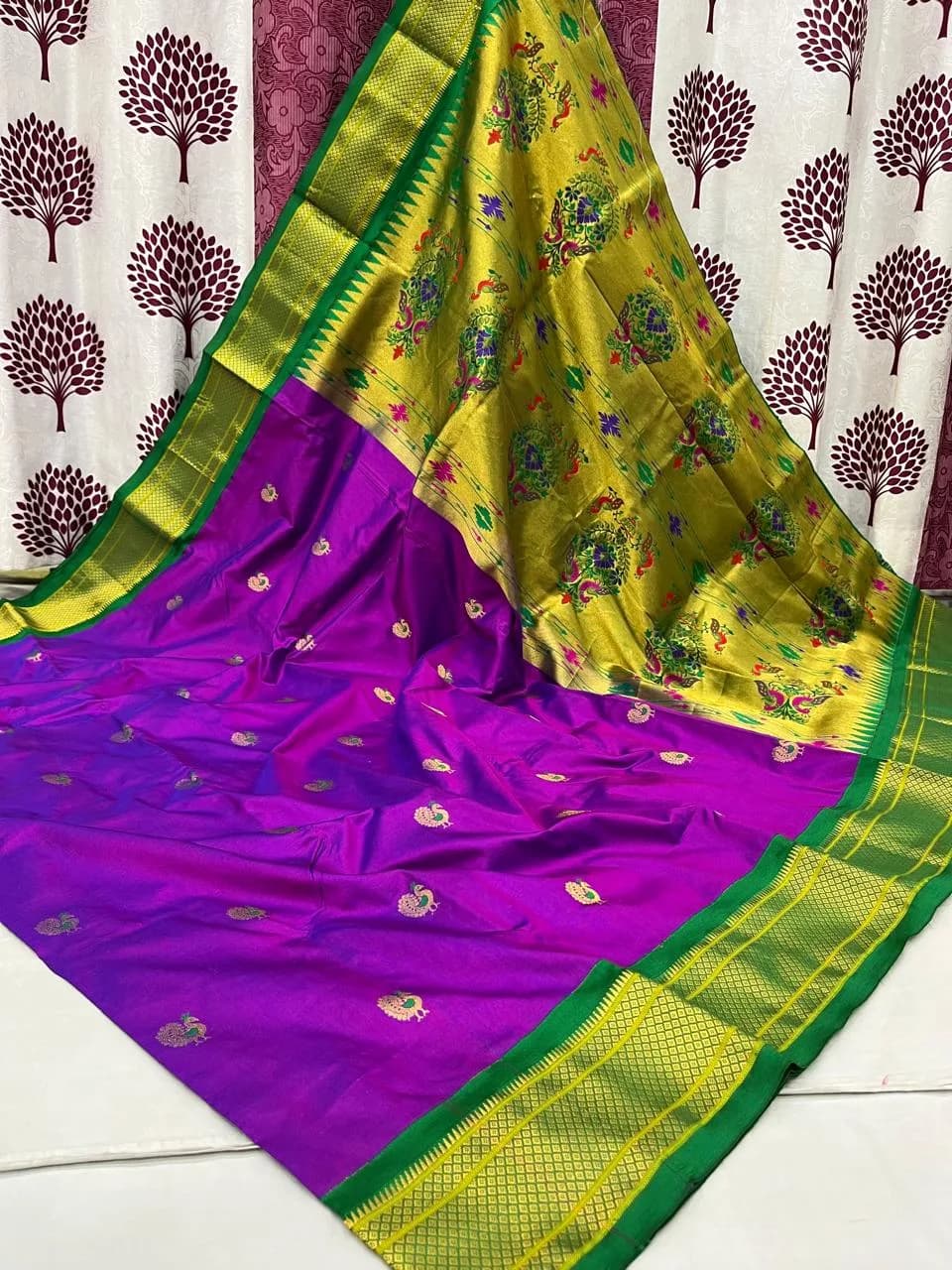 Kadiyal Paithani - Purple